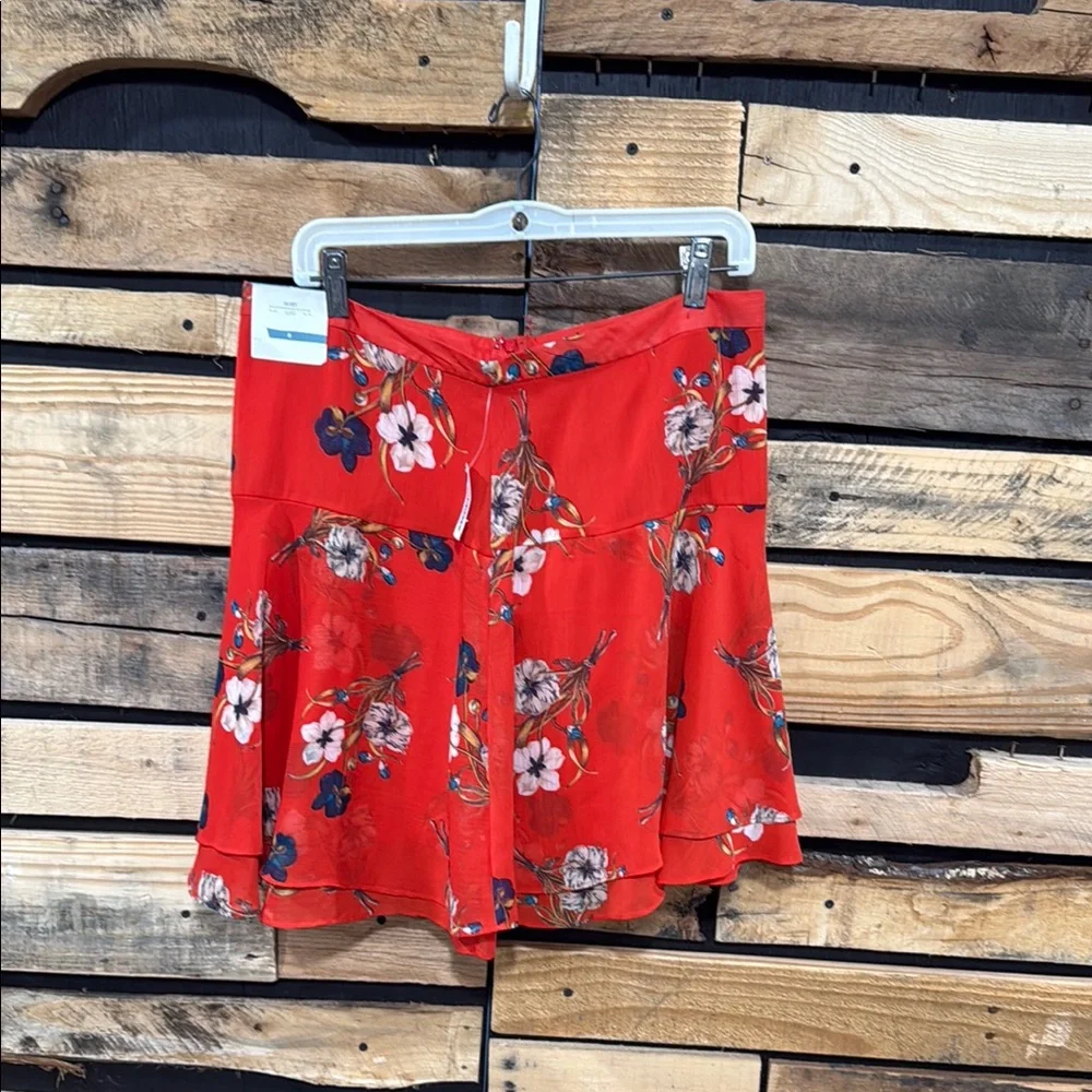 Old Navy‎ Layered Flirty Red Floral Lined Mini Skirt Size 8 NWT